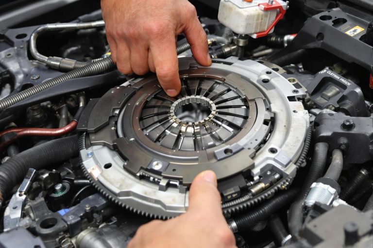 embrayage prix changement : combien ça coûte vraiment ?