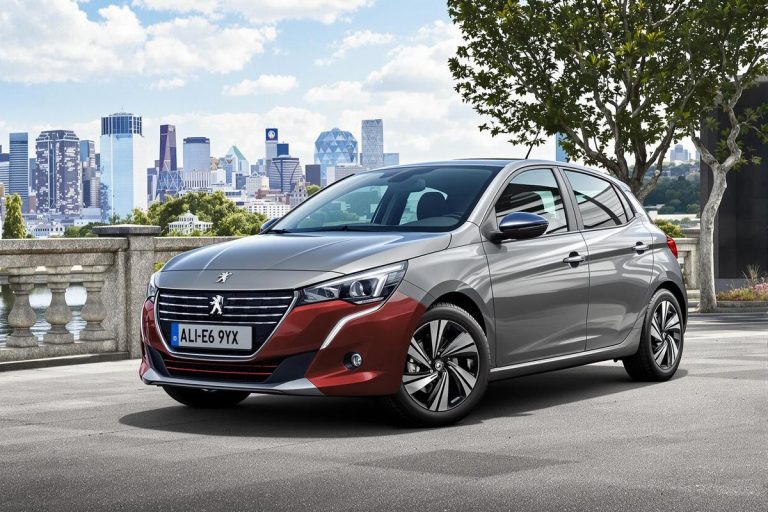 2024 Peugeot 208 Hybrid 100 e-DCS6 Allure automatique école