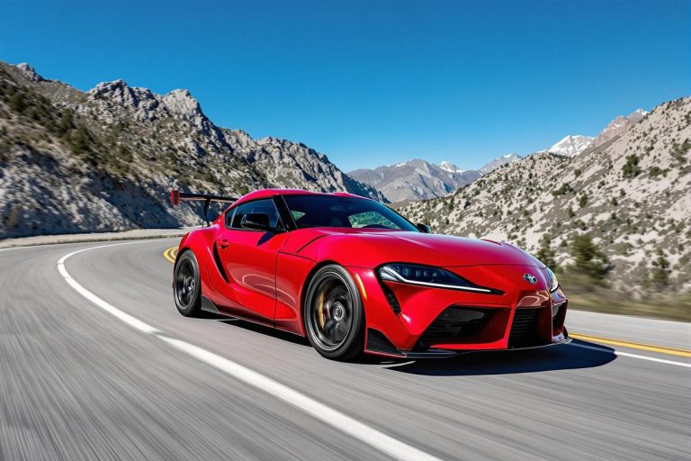 La voiture de sport la plus convoitée de la marque japonaise est désormais disponible sur le marché..jpg